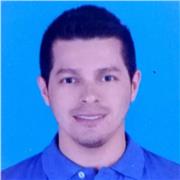 Profesor en temas relacionados con prevención de riesgos laborales, seguridad y salud en trabajo, comunicación asertiva, coaching